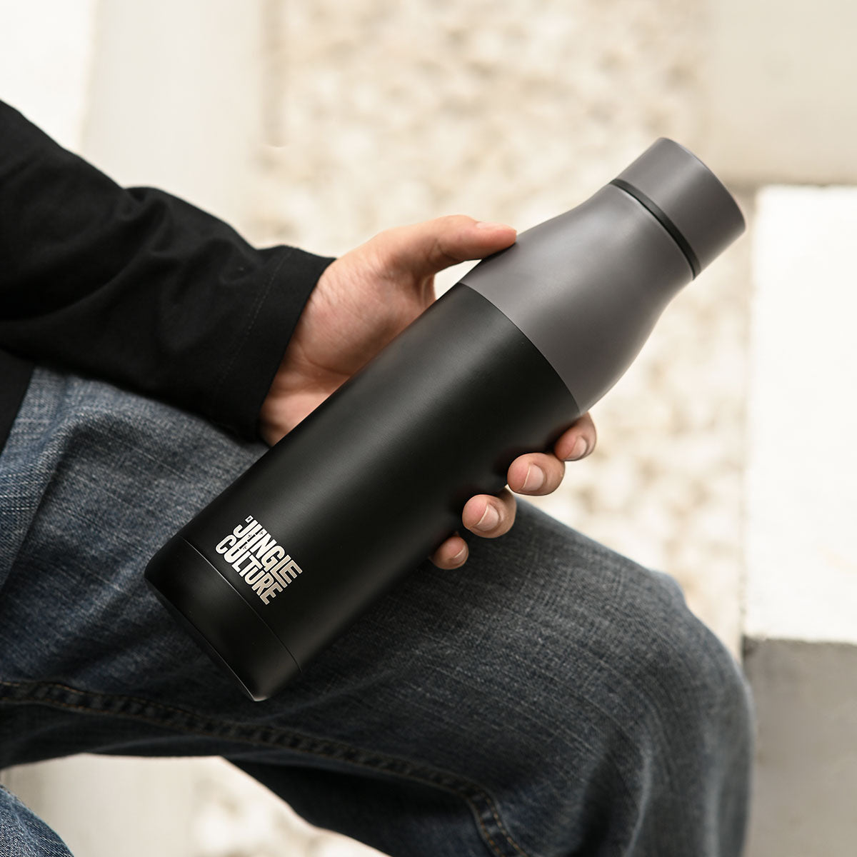 Reusable Stainless Steel Water Bottle (Matt Effect Black) - Imagen 3